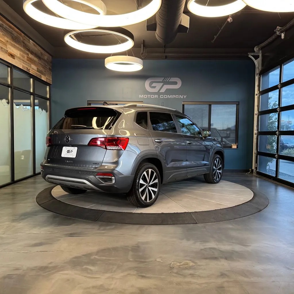 Volkswagen Taos photo 3