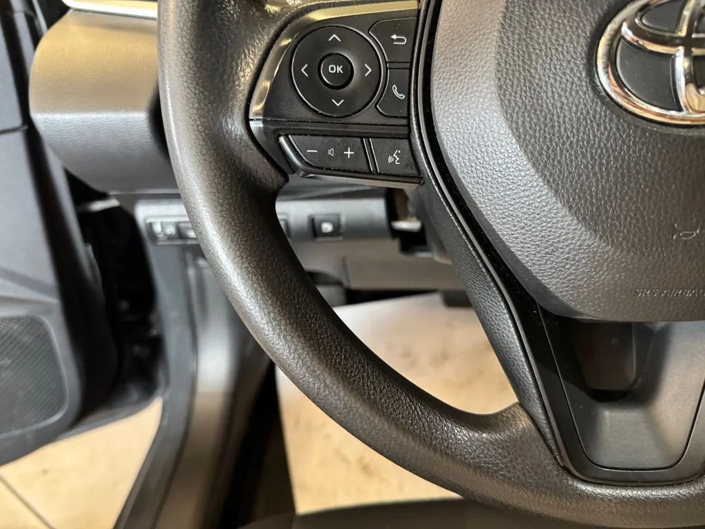 Toyota Corolla photo 11