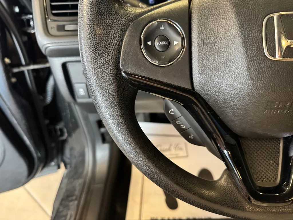 Honda HR-V photo 11
