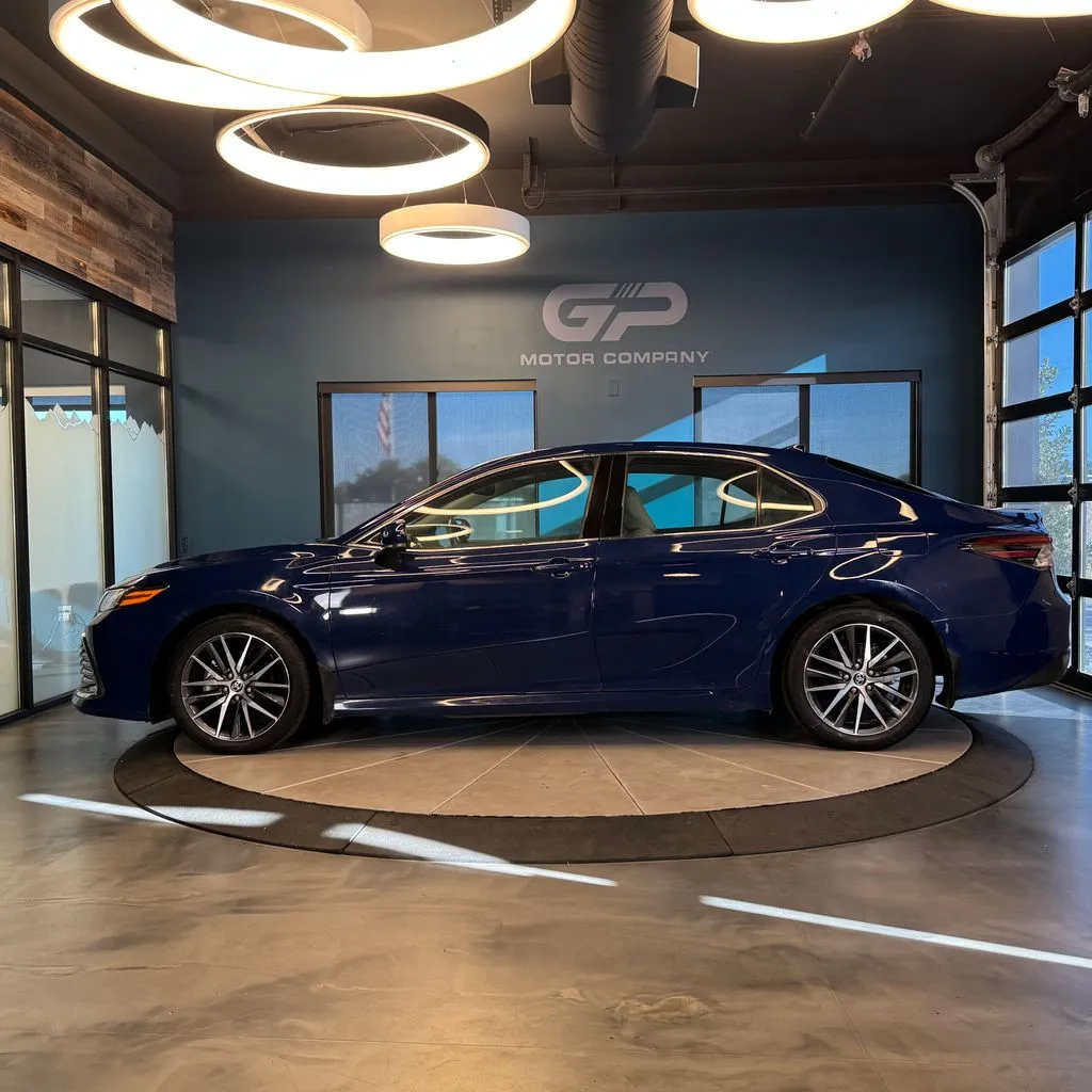 Toyota Camry photo 6
