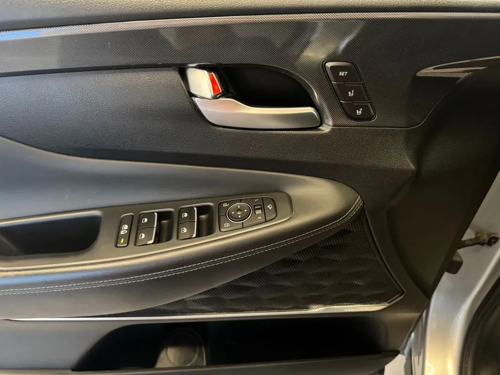 Hyundai Santa Fe photo 19