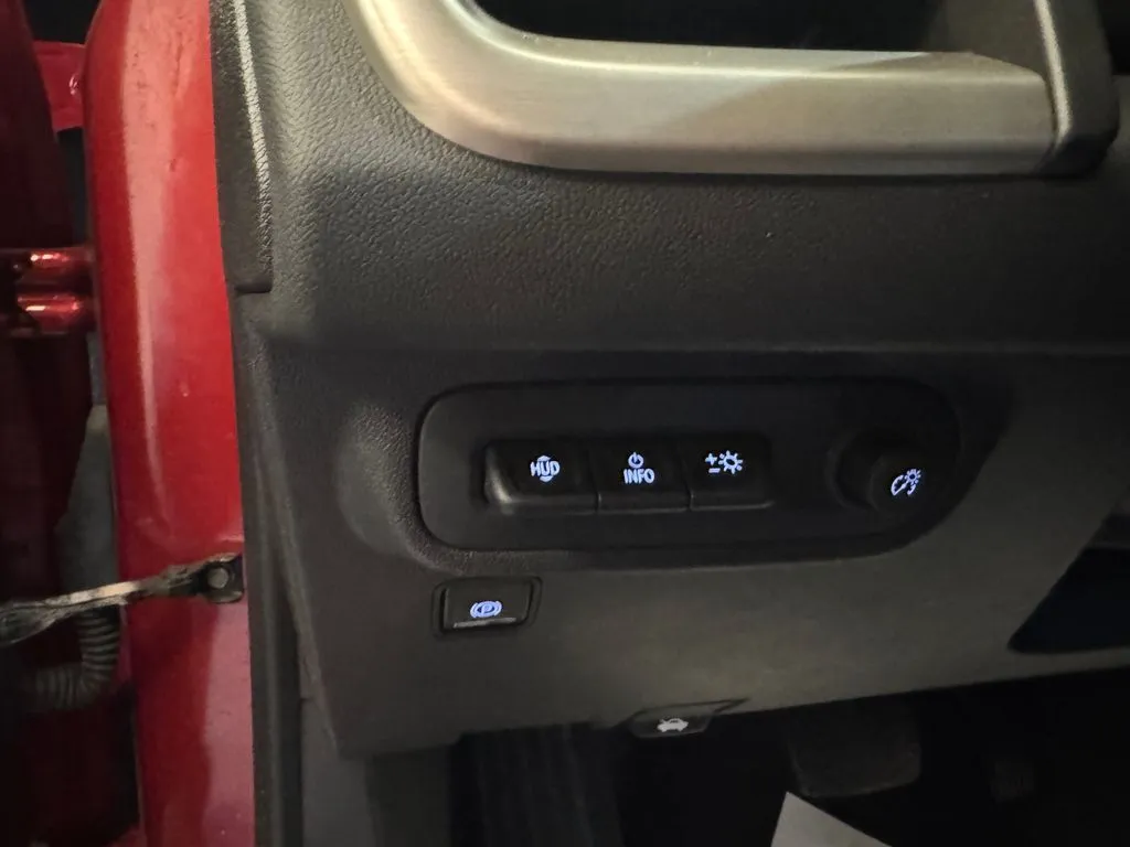 GMC Terrain photo 17