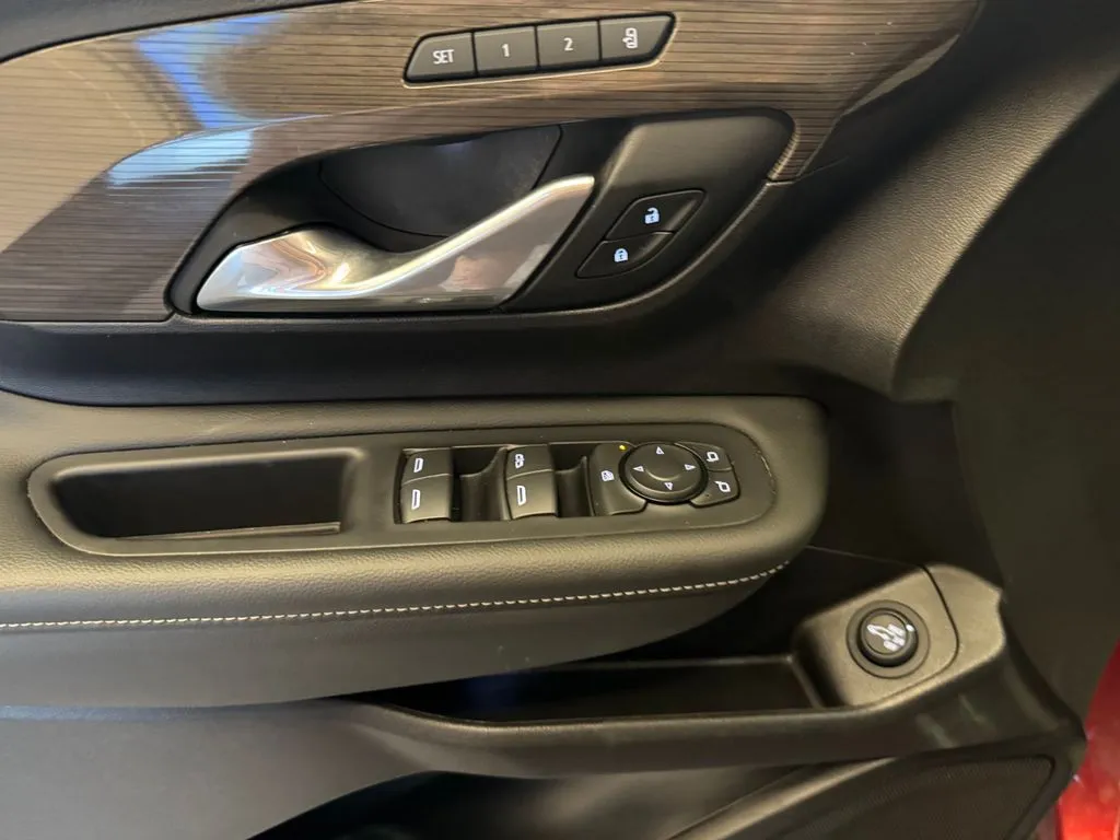 GMC Terrain photo 18