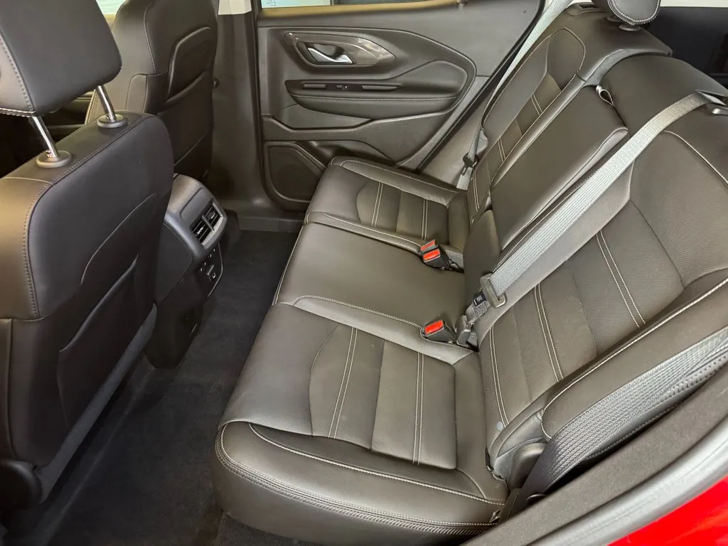 GMC Terrain photo 20