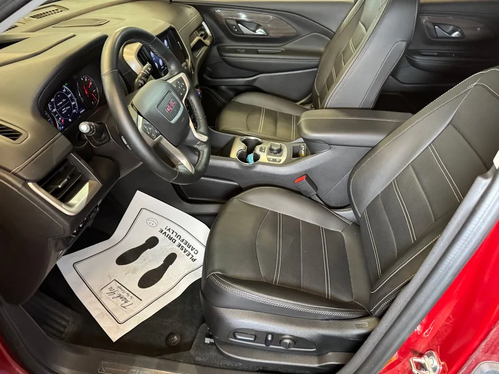 GMC Terrain photo 19