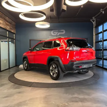 More photos of 2019 Jeep Cherokee Trailhawk at GP Motor Company, UT
