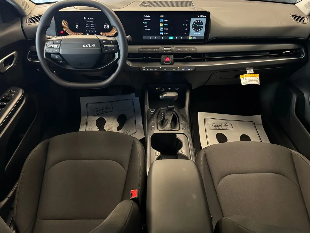 Kia K4 photo 9