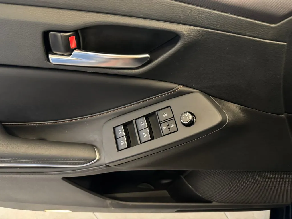 Toyota Avalon photo 19