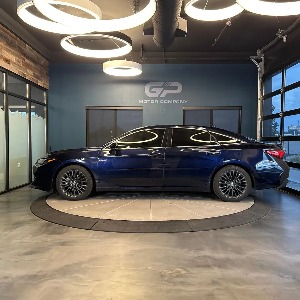 Toyota Avalon photo 6