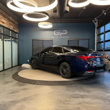 More photos of 2021 Toyota Avalon Hybrid XSE at GP Motor Company, UT