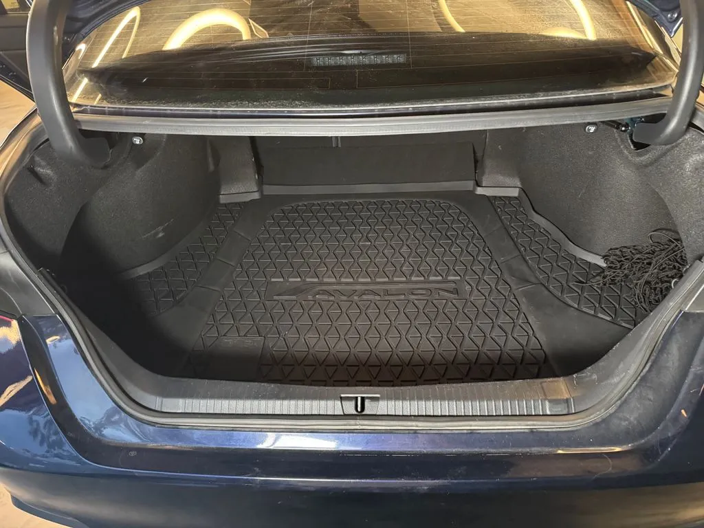Toyota Avalon photo 23