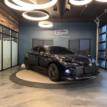 Blue 2021 Toyota Avalon Hybrid XSE for sale in Kaysville, UT