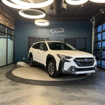 White 2024 Subaru Outback Limited XT for sale in Kaysville, UT