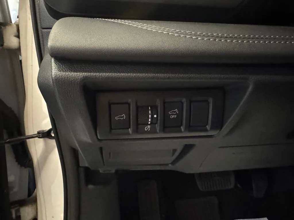Subaru Outback photo 17