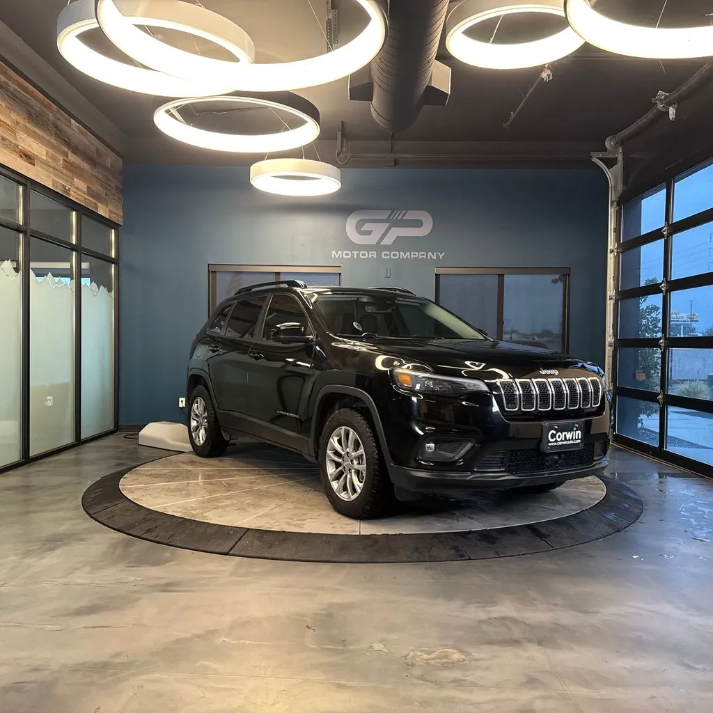 Black 2022 Jeep Cherokee Latitude Lux for sale in Kaysville, UT