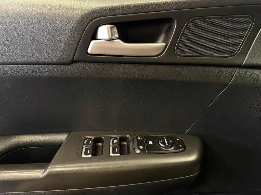 Kia Sportage photo 19