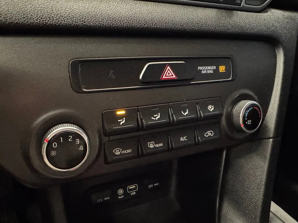 Kia Sportage photo 15