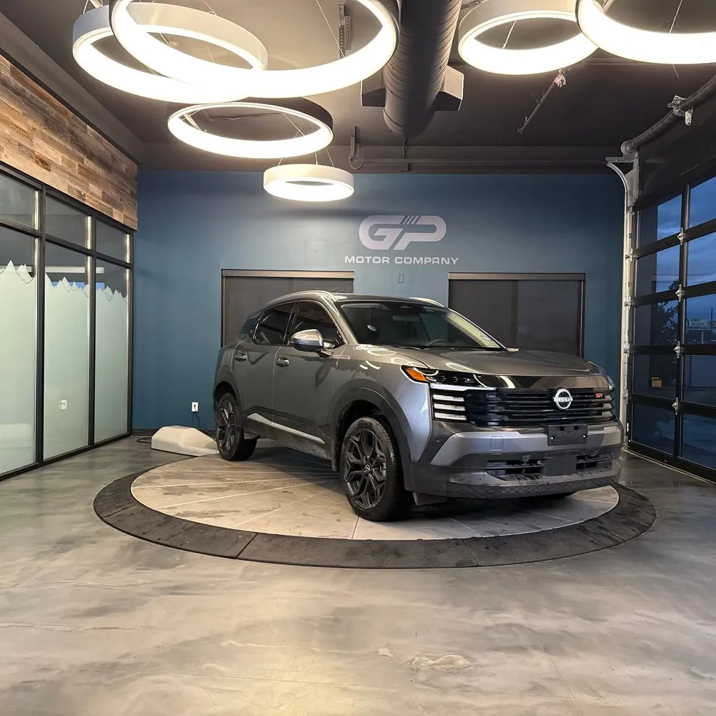 2025 Nissan Kicks