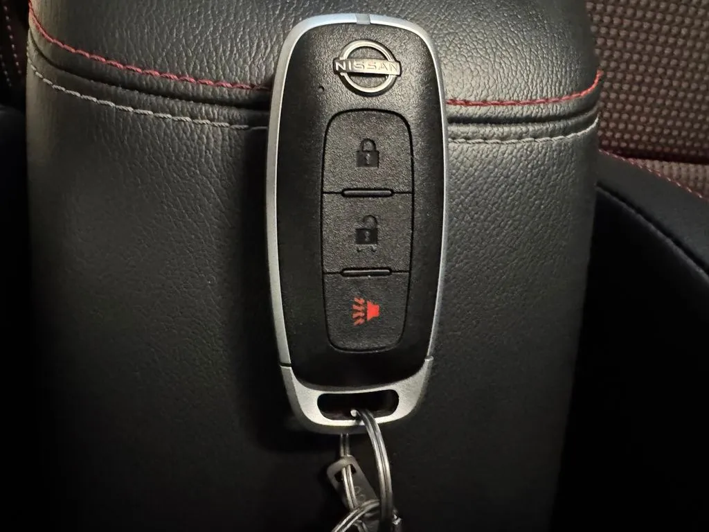 Nissan Kicks photo 17