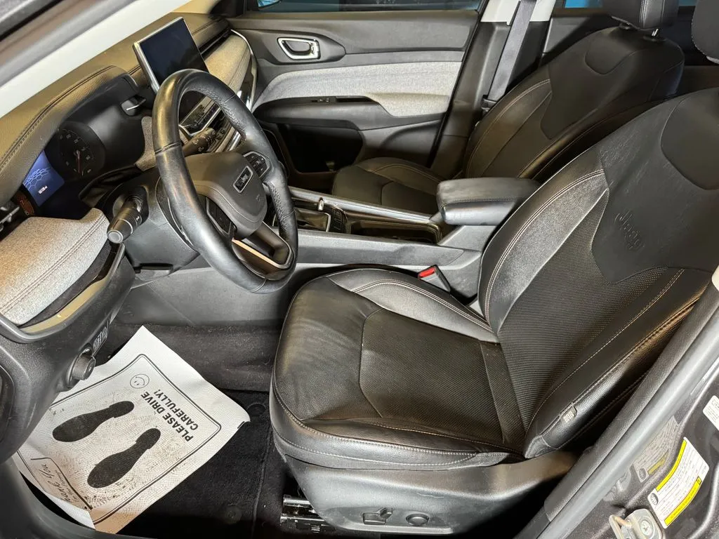 Jeep Compass photo 19