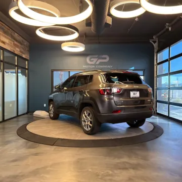 More photos of 2022 Jeep Compass Latitude Lux at GP Motor Company, UT