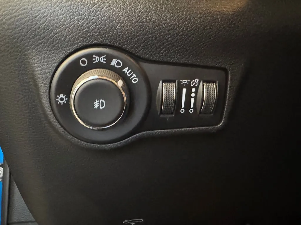 Jeep Compass photo 18