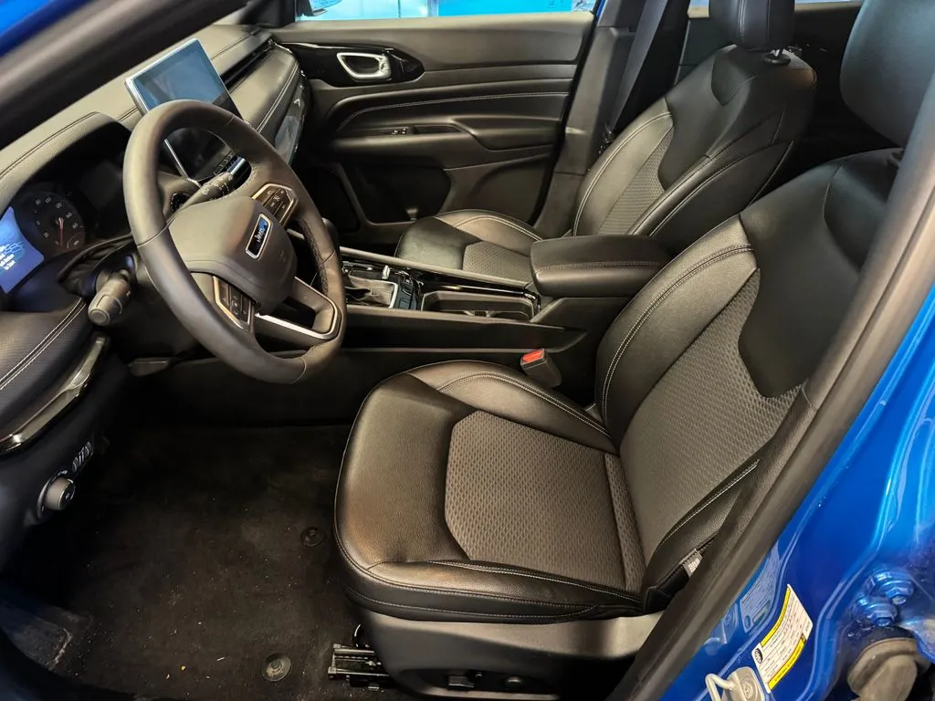 Jeep Compass photo 20