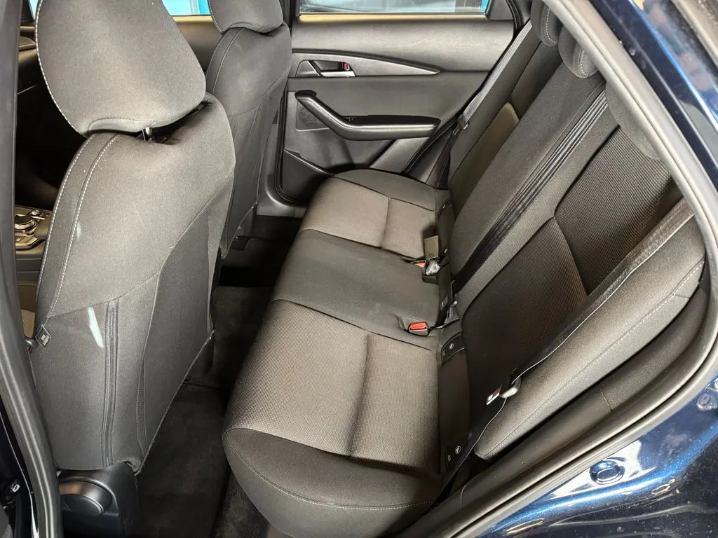 Mazda CX-30 photo 20