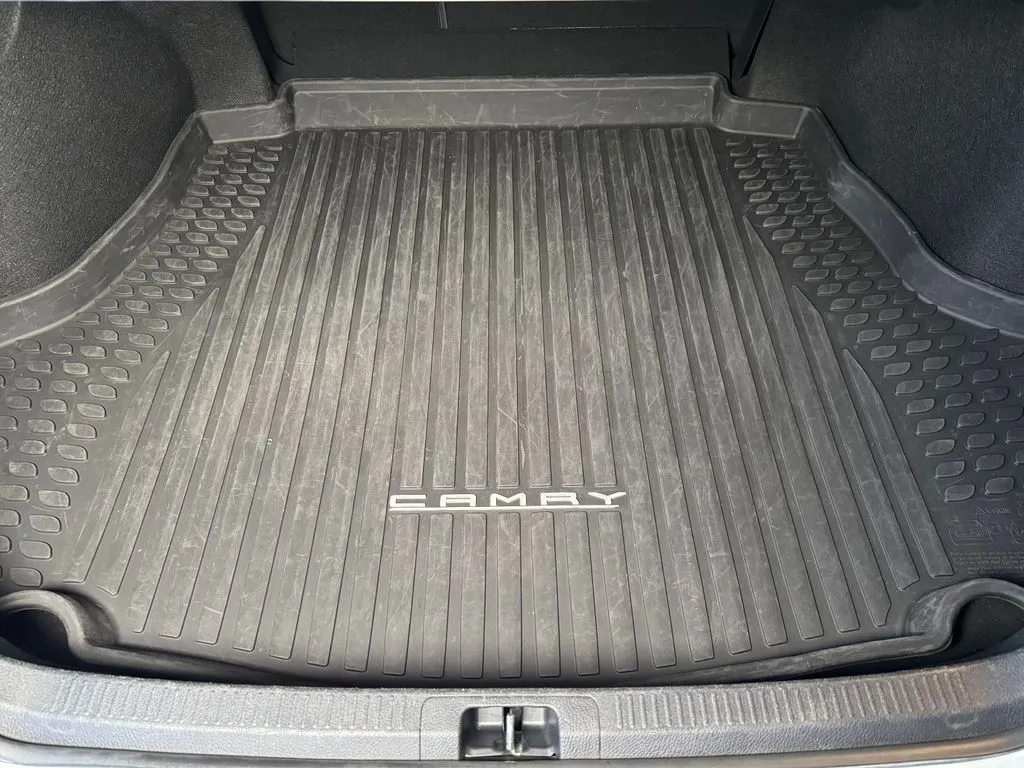 Toyota Camry photo 22