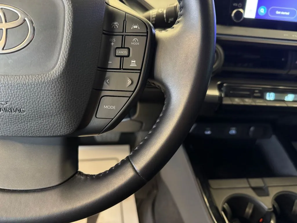 Toyota Prius photo 12