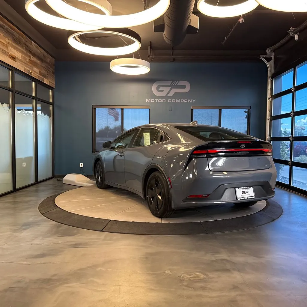 Toyota Prius photo 5