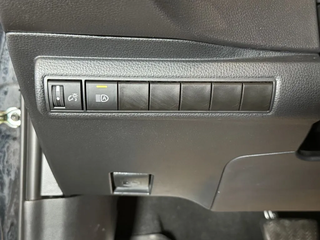 Toyota Corolla photo 18