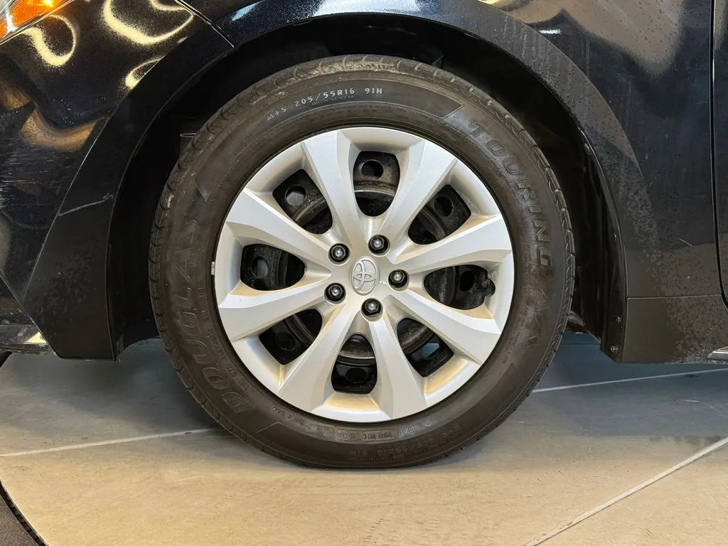 Toyota Corolla photo 25