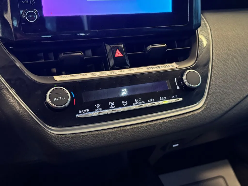 Toyota Corolla photo 15