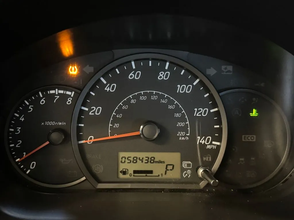 Mitsubishi Mirage photo 10