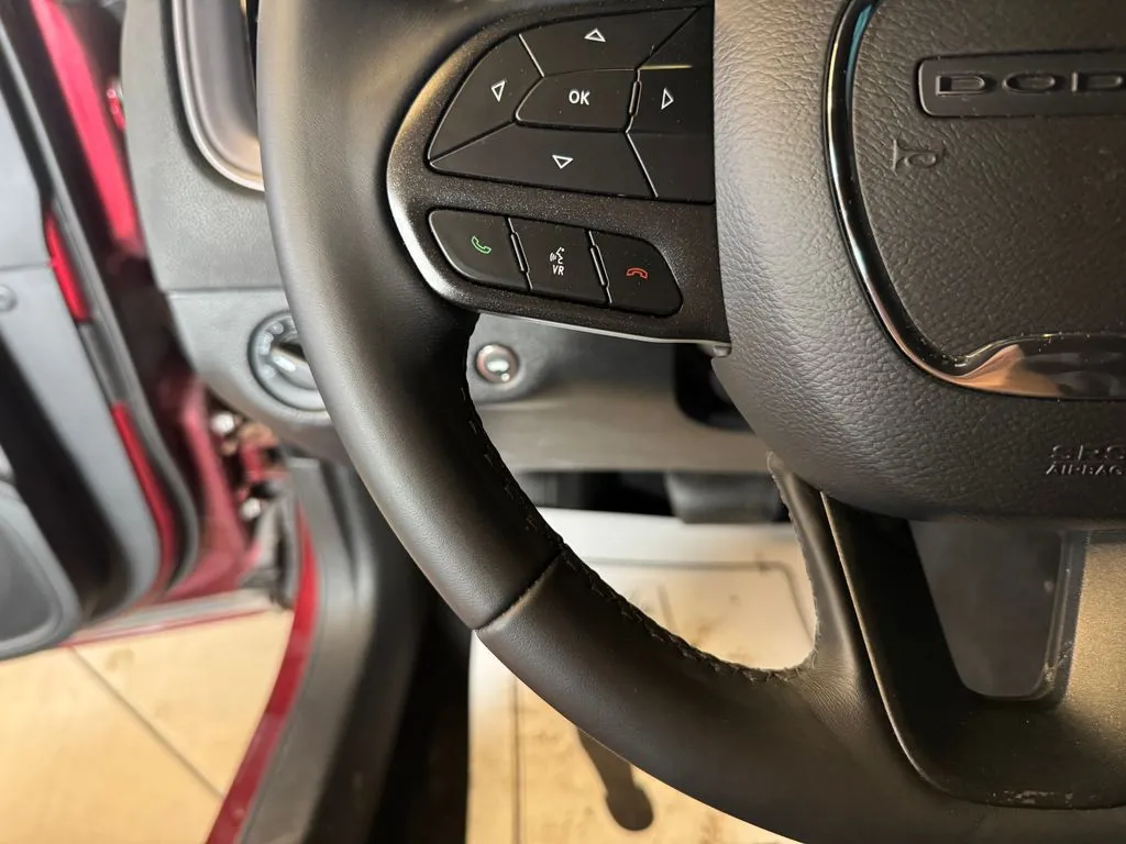 Dodge Charger photo 11