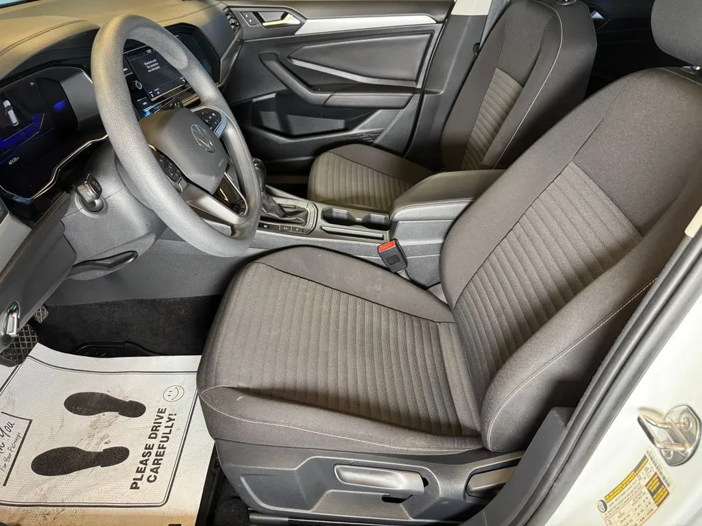 Volkswagen Jetta photo 20