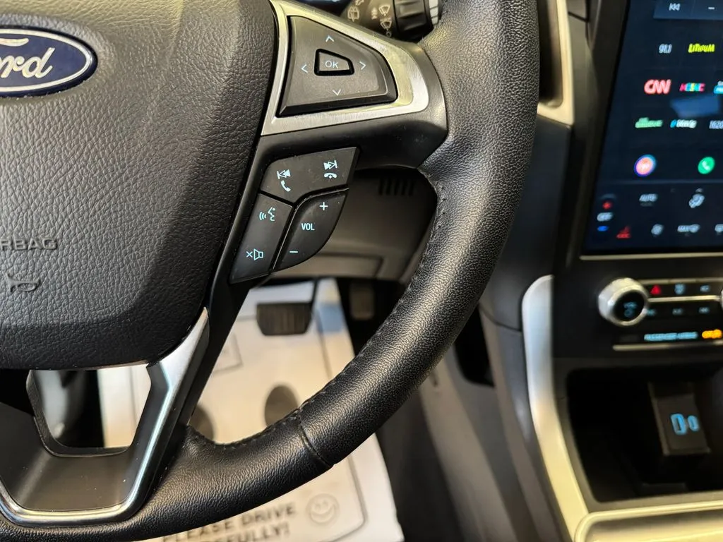 Ford Edge photo 12