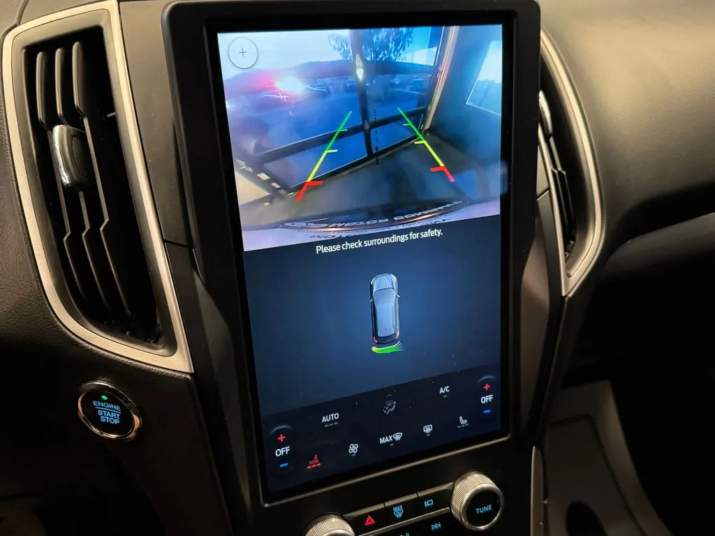 Ford Edge photo 14