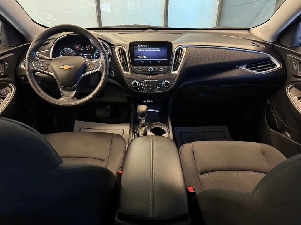 Chevrolet Malibu photo 9