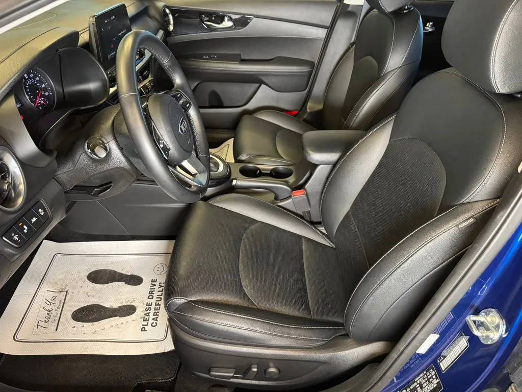 Kia Forte photo 20
