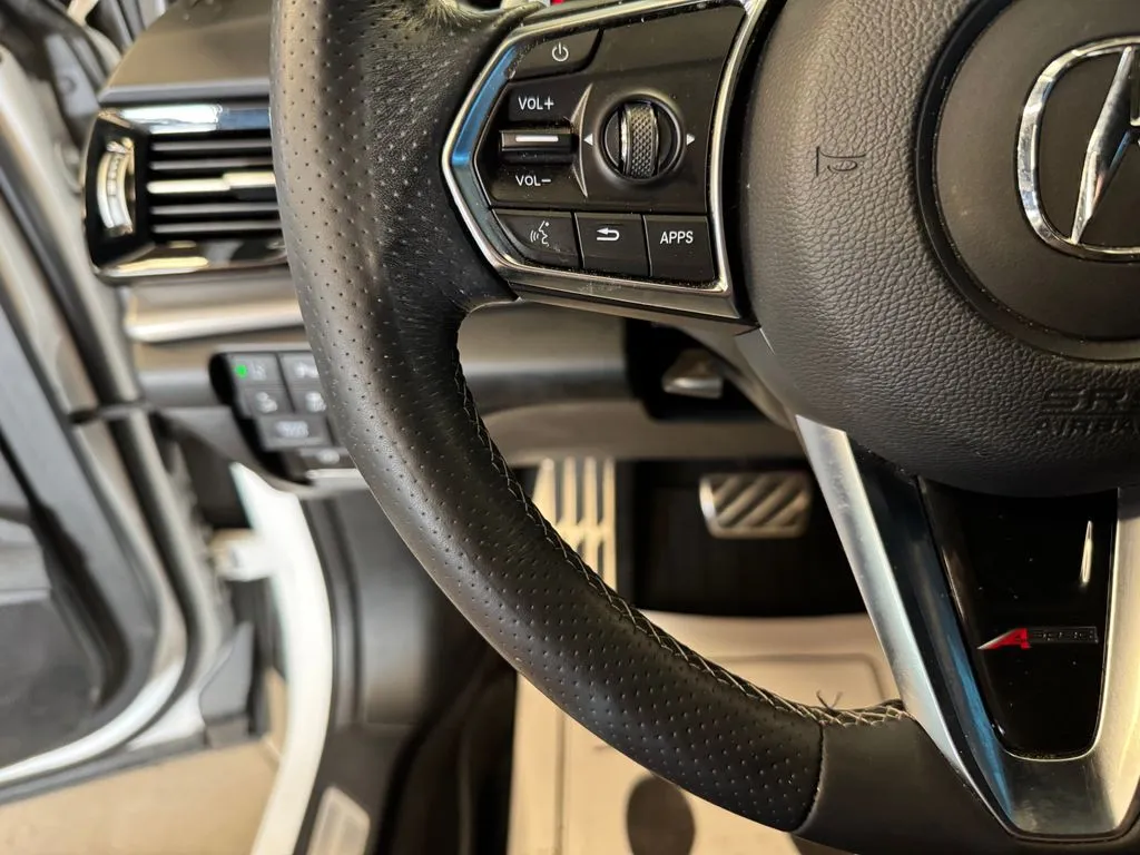 Acura RDX photo 11