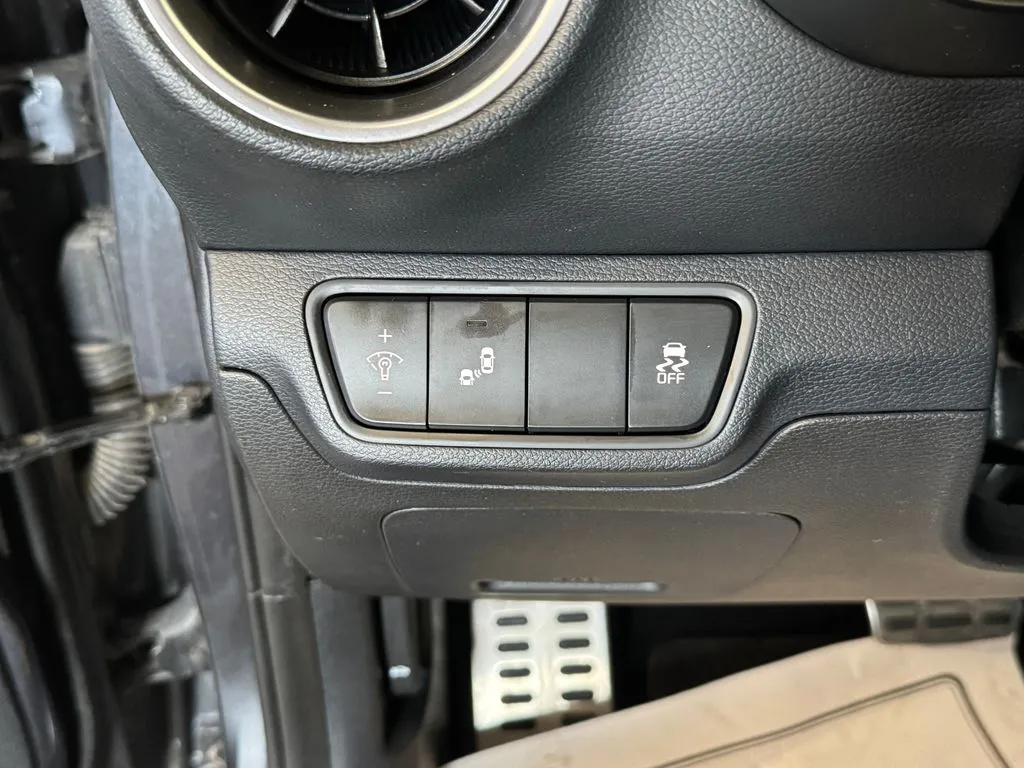Kia Forte photo 18