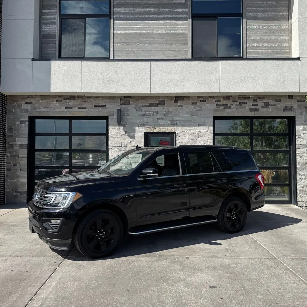 Ford Expedition photo 7