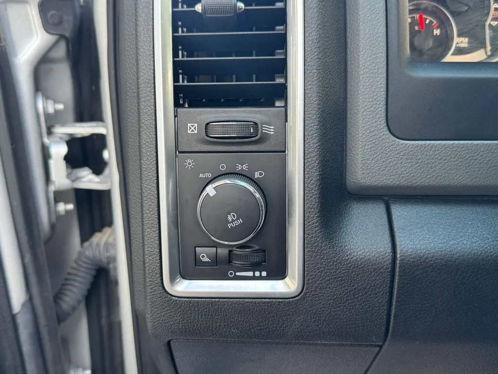 Ram 1500 photo 16