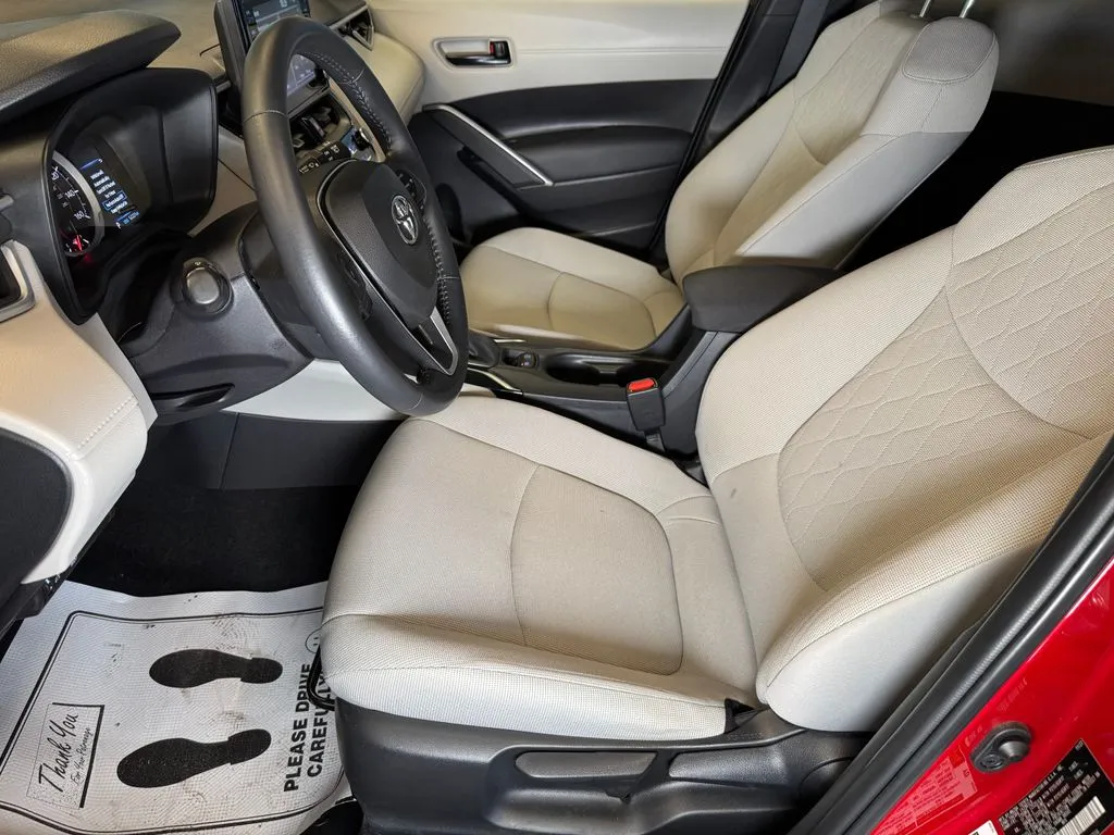 Toyota Corolla Cross photo 19