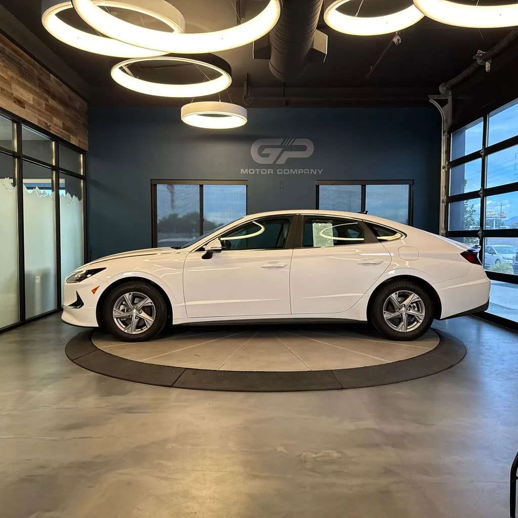 Hyundai Sonata photo 6
