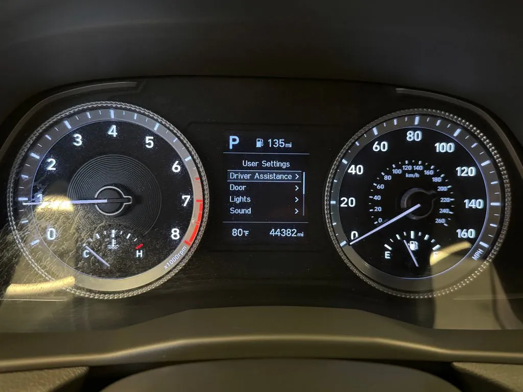 Hyundai Sonata photo 10