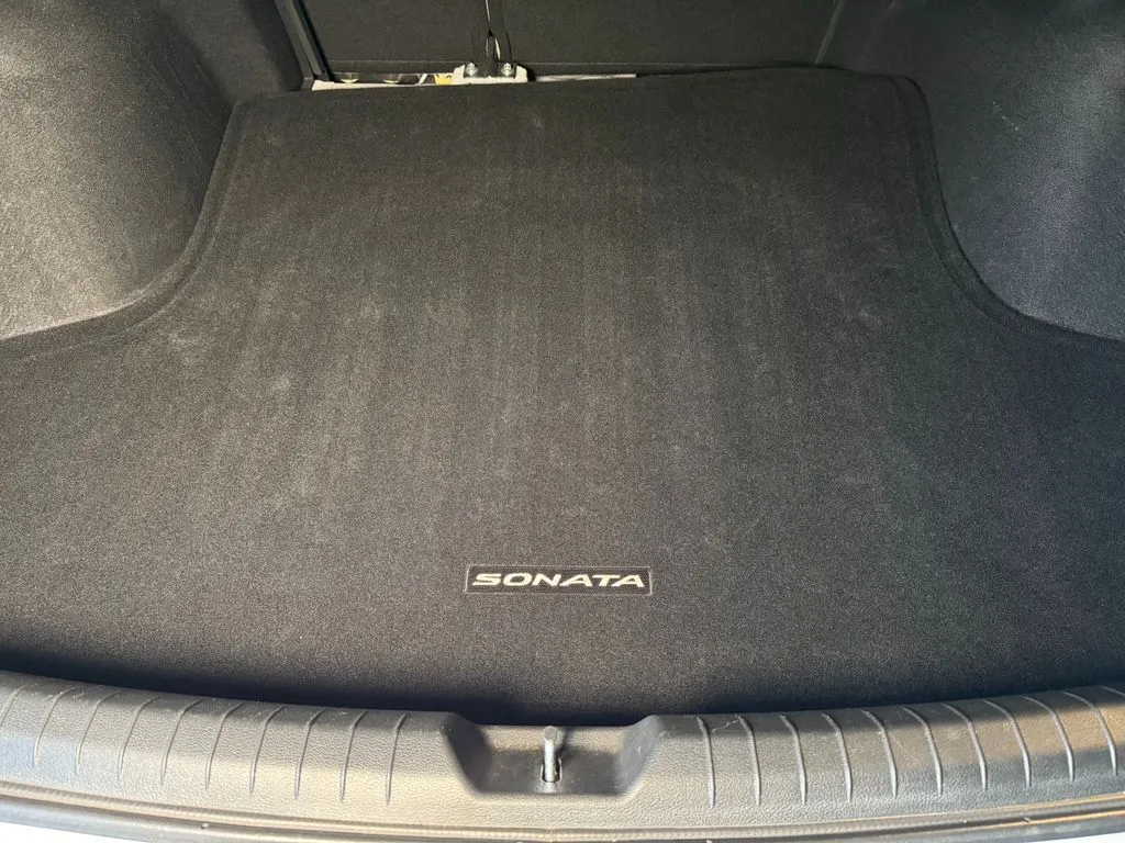 Hyundai Sonata photo 22