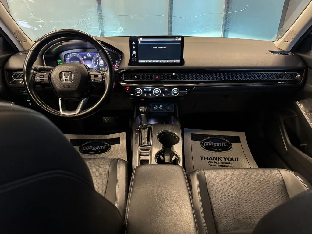 Honda Civic photo 9